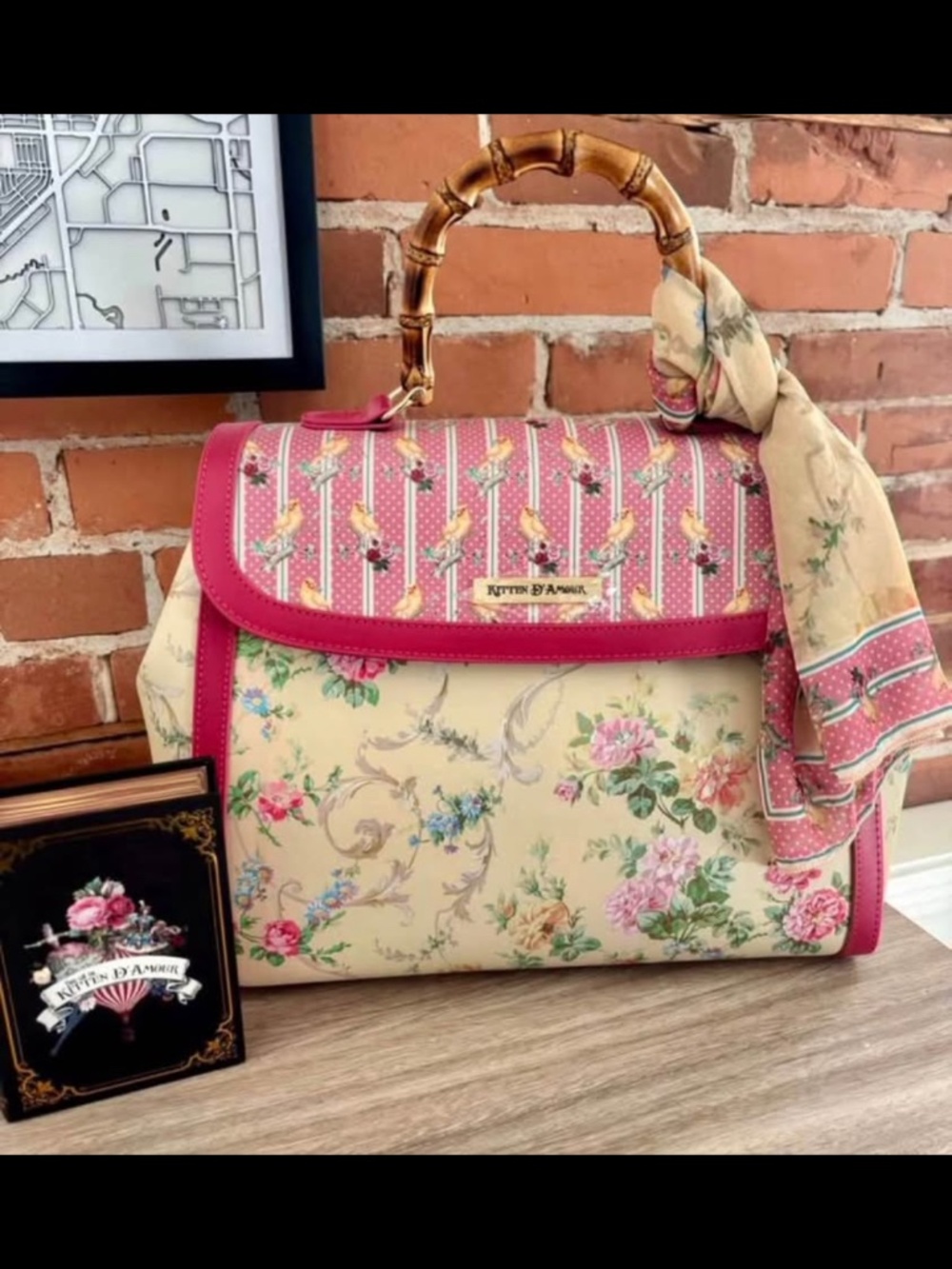 Handbag and scarf set